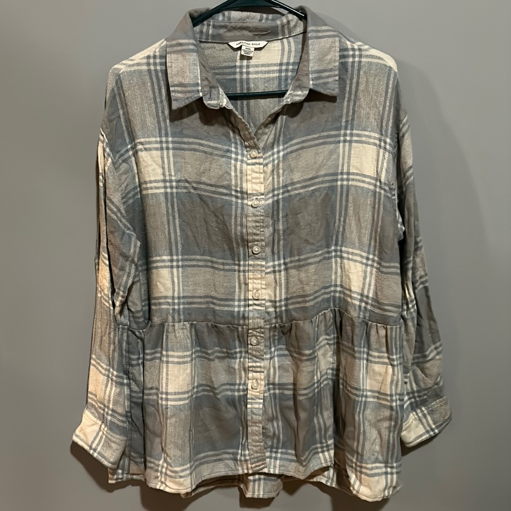 American Eagle Babydoll Button Up